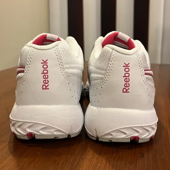 Reebok Daily Cushion RS V47377 Walking Shoes new Womens Size 9