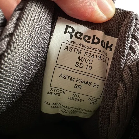 Reebok Men’s Nano X1 Adventure Work Athletic Work Shoe Size 9W Gray and Black