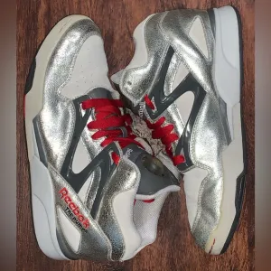 Reebok Omni lite pump