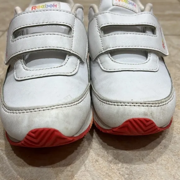 Reebok Sneakers
