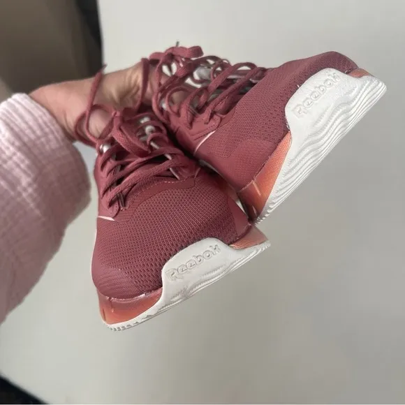 Reebok Zig Dynamica 4 Sneakers Sedona Rose size 10 NWT