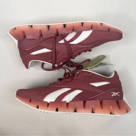 Reebok Zig Dynamica 4 Sneakers Sedona Rose size 10 NWT