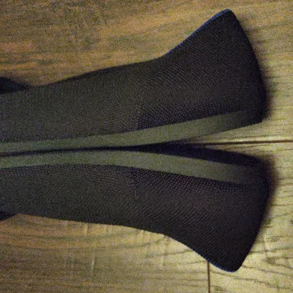 Rothy's &quot;The Point&quot; Flats