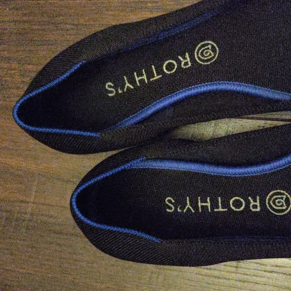 Rothy's &quot;The Point&quot; Flats