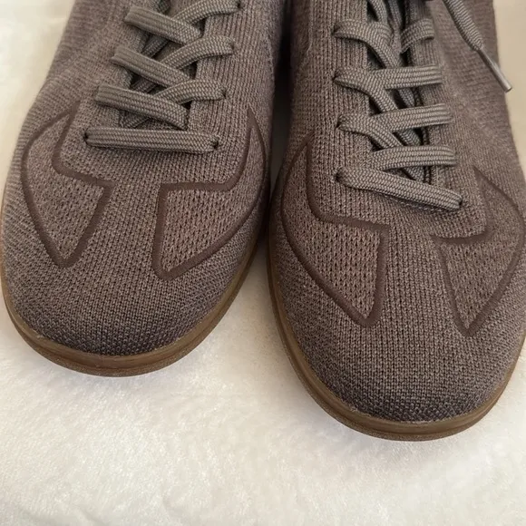 Rothy's Men's Brown Sneakers