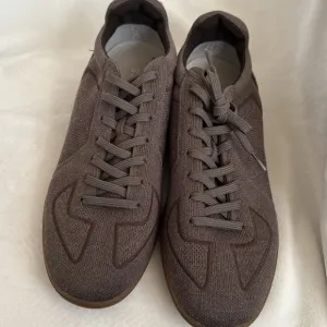 Rothy's Men's Brown Sneakers
