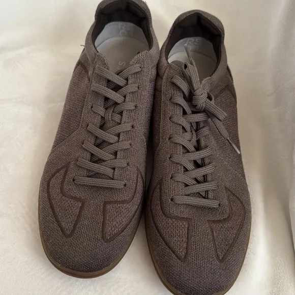 Rothy's Men's Brown Sneakers