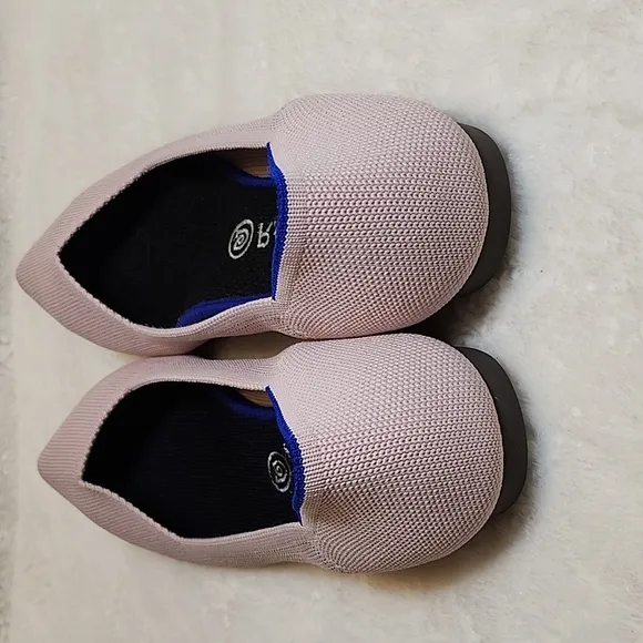 ROTHY’S  Preppy Petal Pink Pointed Toe Flats Retired Shoes Size 10.5