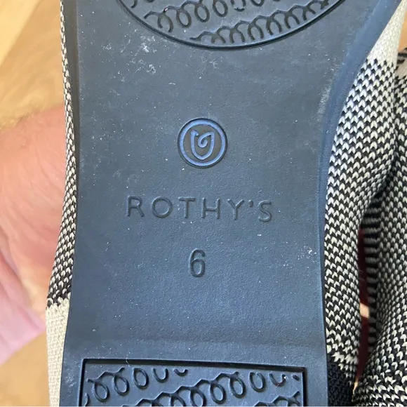Rothy’s Round Toe Cap Toe Plaid Check Flats Shoes size 6