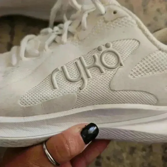 Ryka Women's White Intention Walking Shoe 8.5