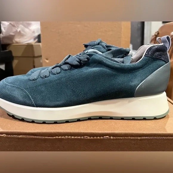 S55. Munro Womens Monique Blue Suede Leather Lace Up Sneakers Shoes 10.5N