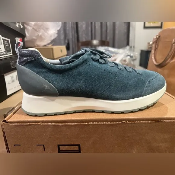S55. Munro Womens Monique Blue Suede Leather Lace Up Sneakers Shoes 10.5N