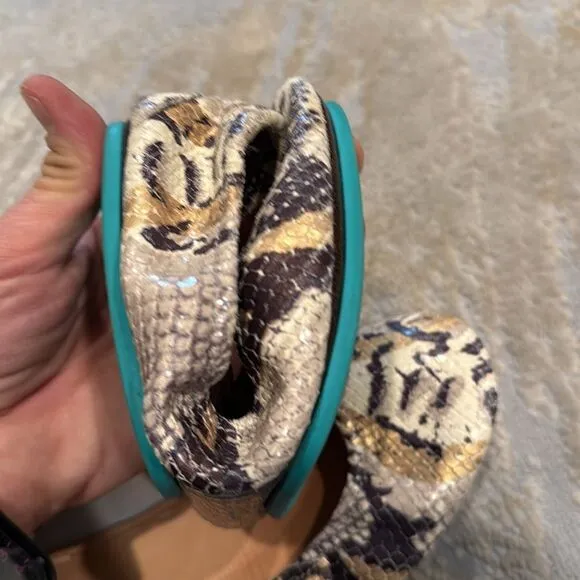 Sand Snake skin Tieks flats size 9 in GUC