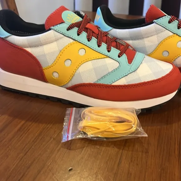 Saucony Jazz 81 x The Children’s Hospital of Boston shoes sneakers Mens Sizes