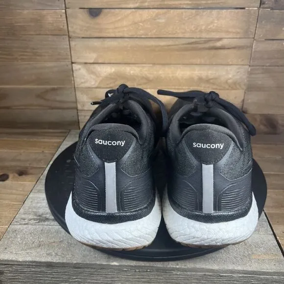 Saucony Triumph 19 Mens Sz 12 Black White Running Walking Comfort Shoes Sneakers