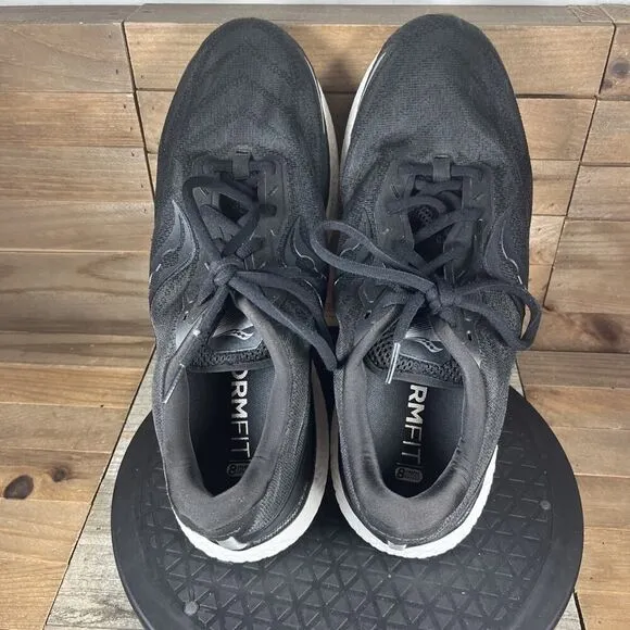 Saucony Triumph 19 Mens Sz 12 Black White Running Walking Comfort Shoes Sneakers