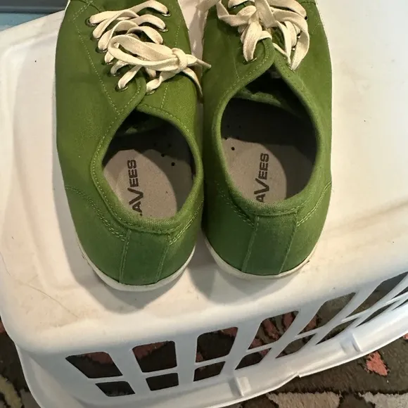 Seavees Women's SF Monterey Classic Lace Up Canvas Sneaker Cactus Size 10