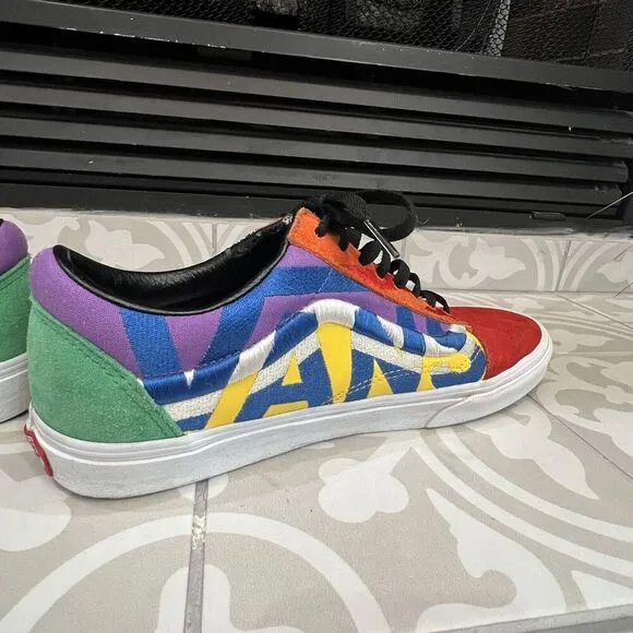 Size 10.5 - VANS Old Skool Statement