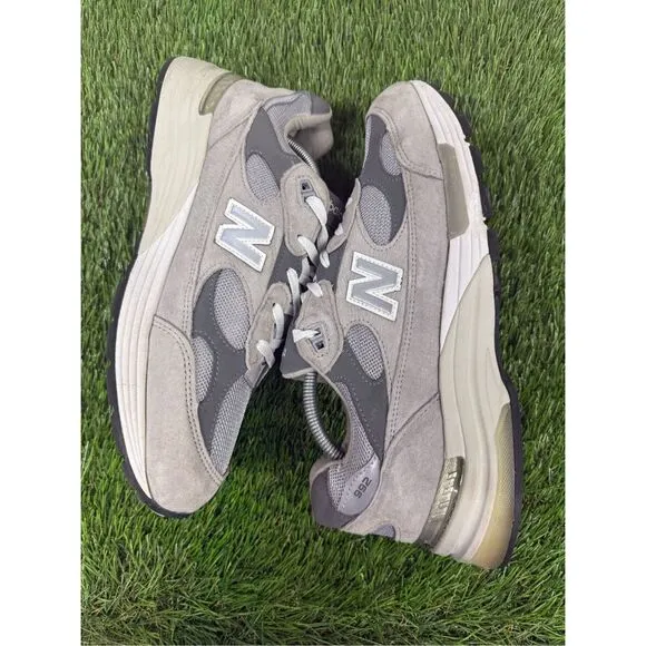 Size 11.5 D Clean New Balance 992 Grey Men's Sports Shoes M992GR