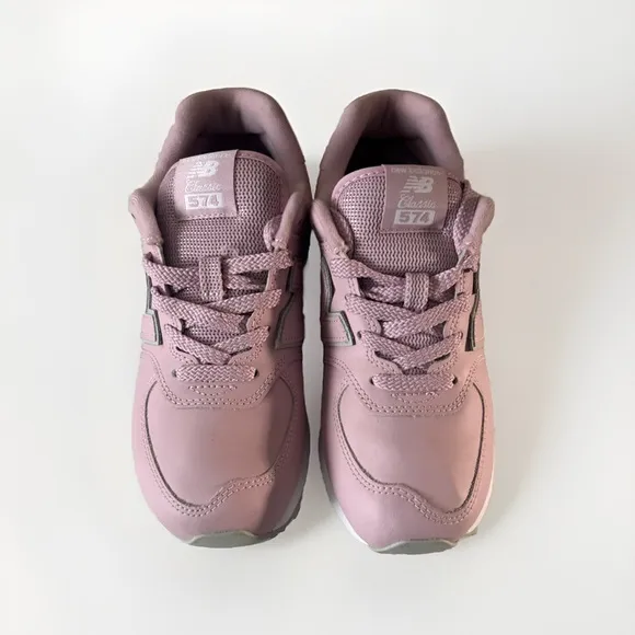 Size 3.5 - New Balance 574 Pink