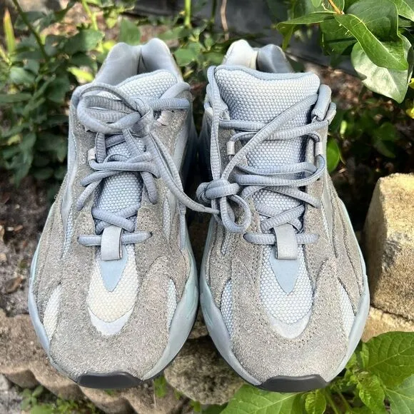 Size 6 - adidas Yeezy Boost 700 V2 Hospital Blue Shoe Men's FV8424 2019 Grey