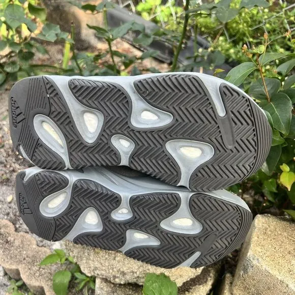 Size 6 - adidas Yeezy Boost 700 V2 Hospital Blue Shoe Men's FV8424 2019 Grey