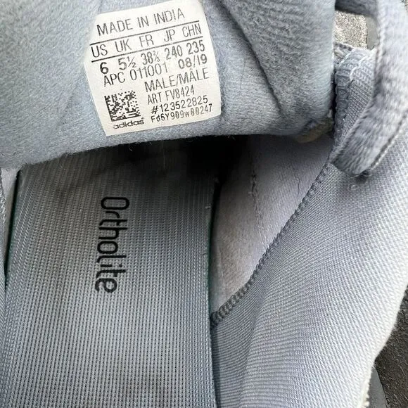Size 6 - adidas Yeezy Boost 700 V2 Hospital Blue Shoe Men's FV8424 2019 Grey