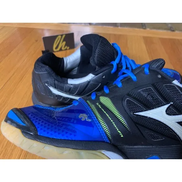 Size 8.5 Mizuno Wave Tornado X Volleyball Athletic Shoes
