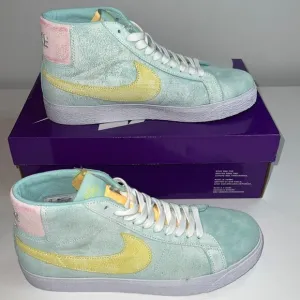 Size 9.5 Nike SB Zoom Blazer MID PRM Light Due Coconut Milk DA1839 Sneakers
