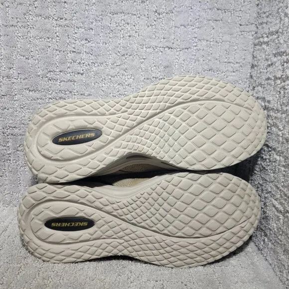 Skechers Arch Fit Orvan Germain 210460 Mens Size US 10.5 Slip On Sneakers Shoes