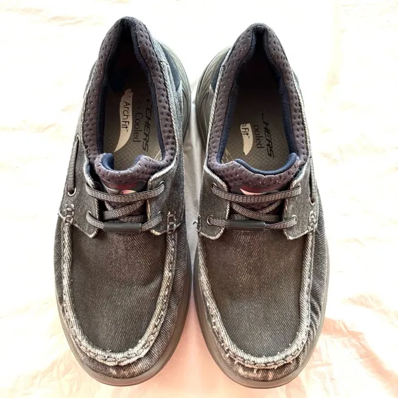 Skechers Men's Arch Fit Motley Oven Sneaker - blue denim SZ 9 Worn 1X