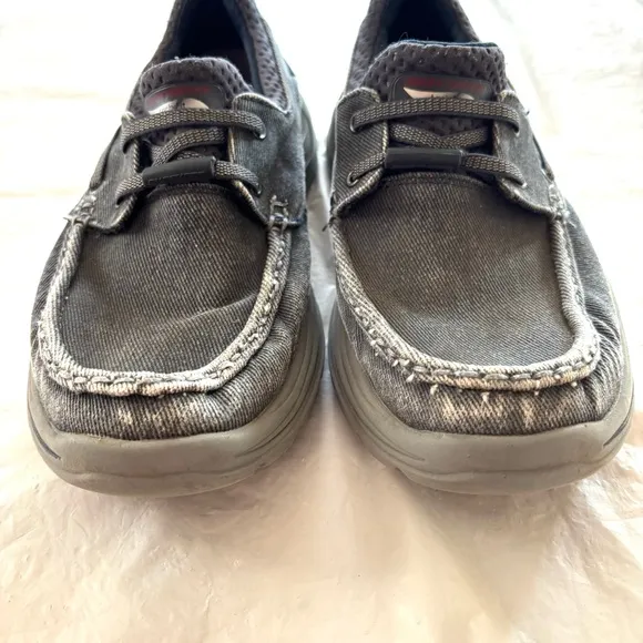 Skechers Men's Arch Fit Motley Oven Sneaker - blue denim SZ 9 Worn 1X