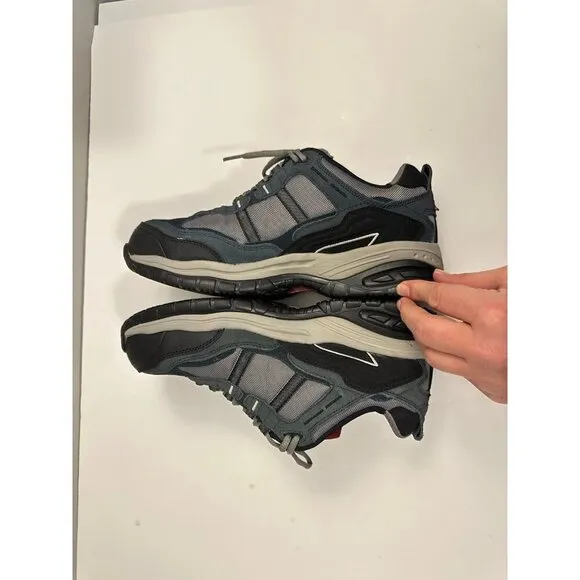 Skechers Men's Work Relaxed Fit Soft Stride Grinnel Comp Toe Size 9.5 Wide
