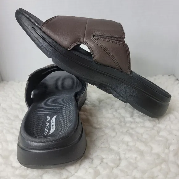 Skechers MGo Walk Arch Fit Men's Slide Size 11 Brown Leather Comfy Shoes