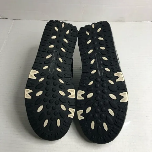 Skechers Shape Ups Black &amp; White Walking Fitness Shoes 11809 Womens Size 8.5