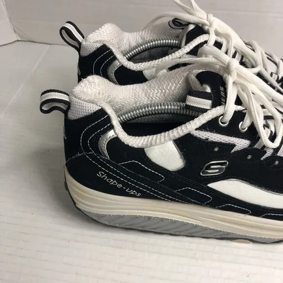 Skechers Shape Ups Black &amp; White Walking Fitness Shoes 11809 Womens Size 8.5