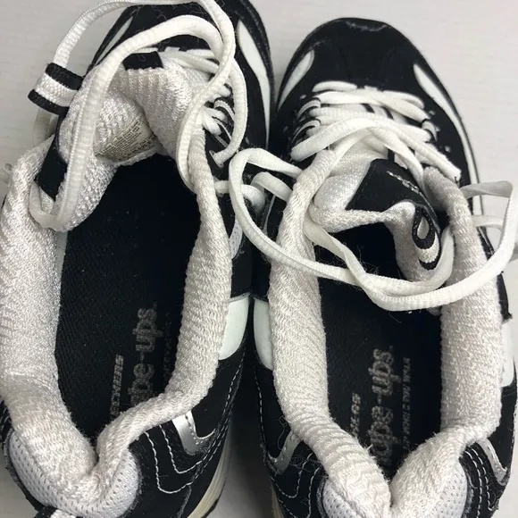 Skechers Shape Ups Black &amp; White Walking Fitness Shoes 11809 Womens Size 8.5