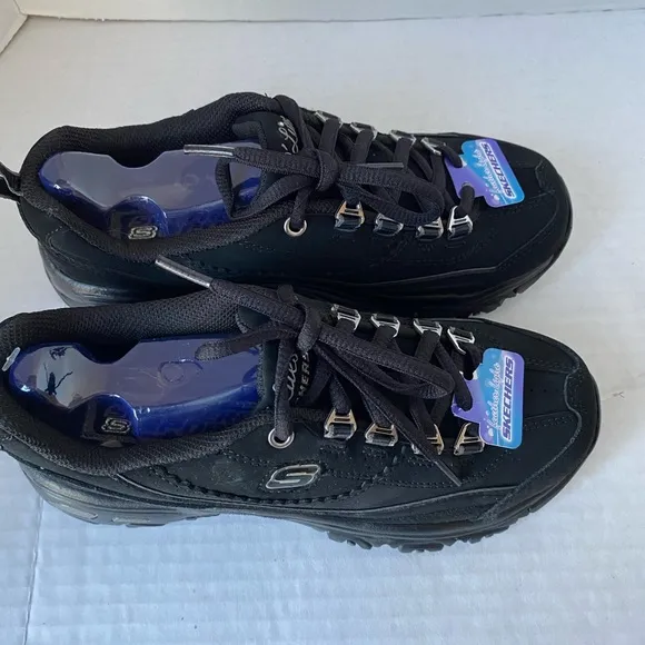 Skechers Women’s Shoes D’Lites Raptures Black Size 6 New
