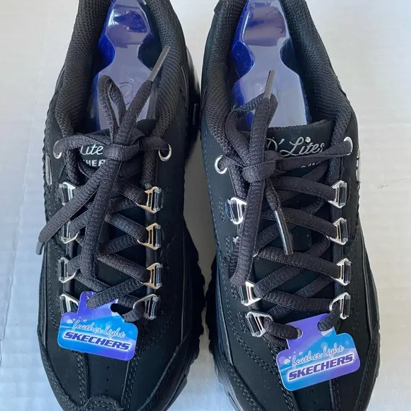 Skechers Women’s Shoes D’Lites Raptures Black Size 6 New