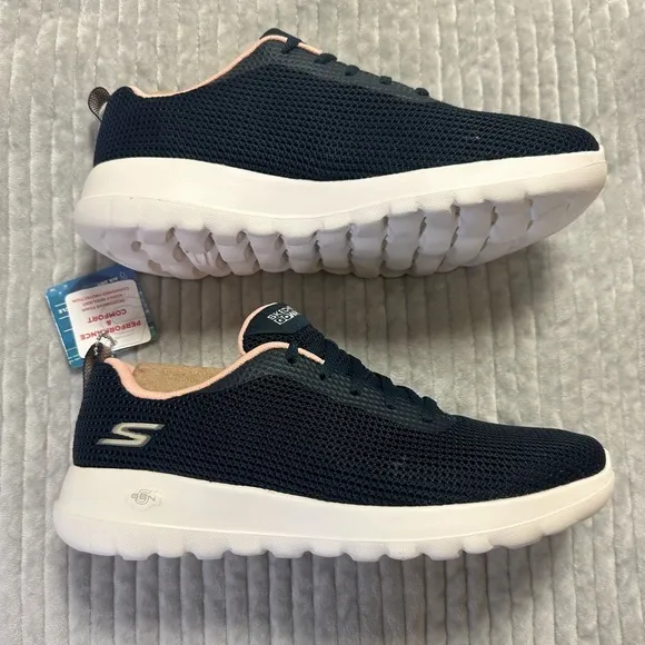 Sketches Gowalk Joy- Joturn Walking Sneakers in Navy/ Pink Size 8.5 NWOT—A0285‎