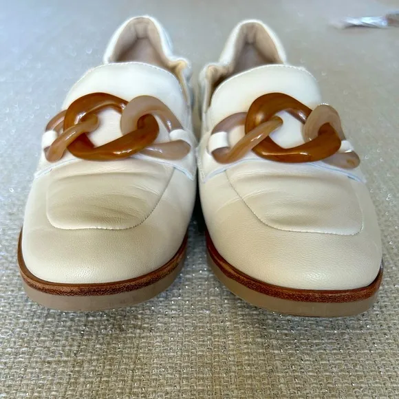 Softwaves Gali Loafer Creme Cream with Link Accents size 7  7.5