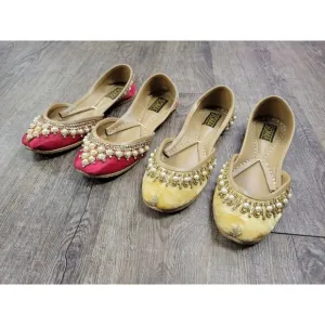 Soma Hand Artisan Made Leather Beaded Velour Pakistan Shoes 6 Flats Red Yellow