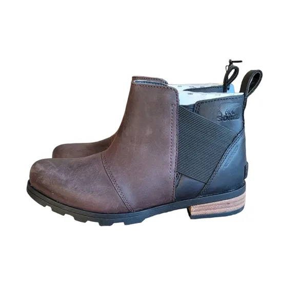 SOREL Blackened Brown Emelie Chelsea Boot Waterproof Size 6