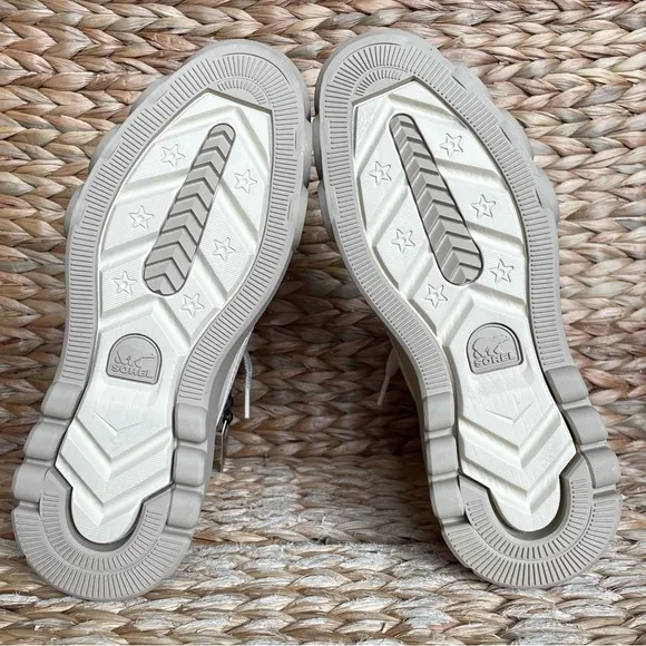 Sorel Caribu X Boot Lace Cozy Waterproof Cream NEW