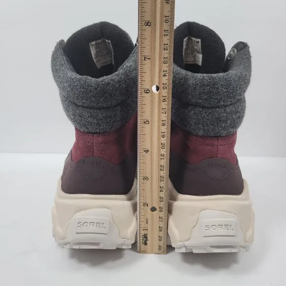 Sorel Kinetic Breakthru Conquest Women's Cinder Bloodstone Boots US Sz 9.5 NWOT