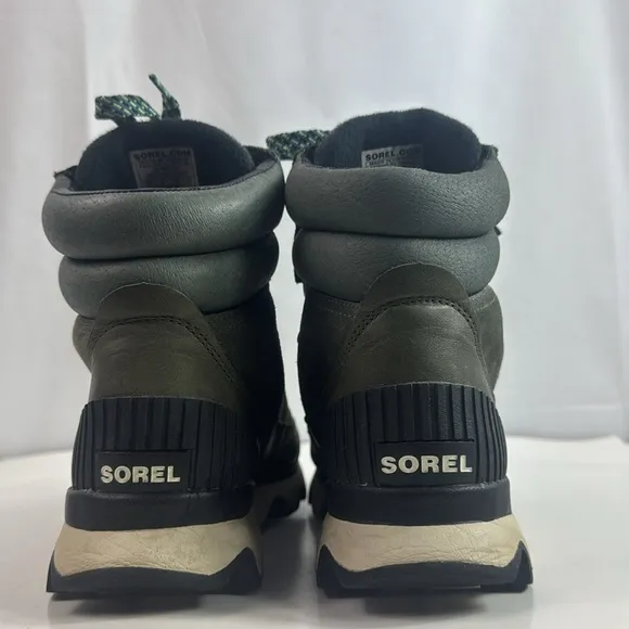 Sorel Kinetic Conquest Winter Women's Hiking Boots