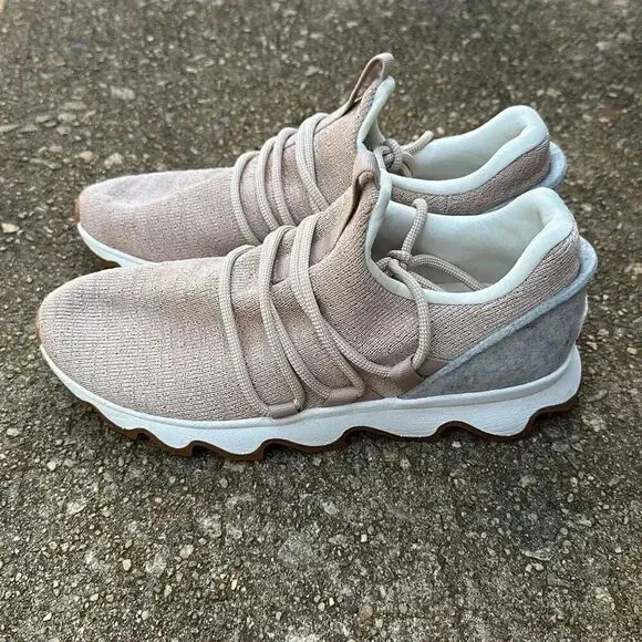 Sorel Kinetic Lace Up Scalloped Oversized Sole Sneakers Knit Women’s Size 8.5