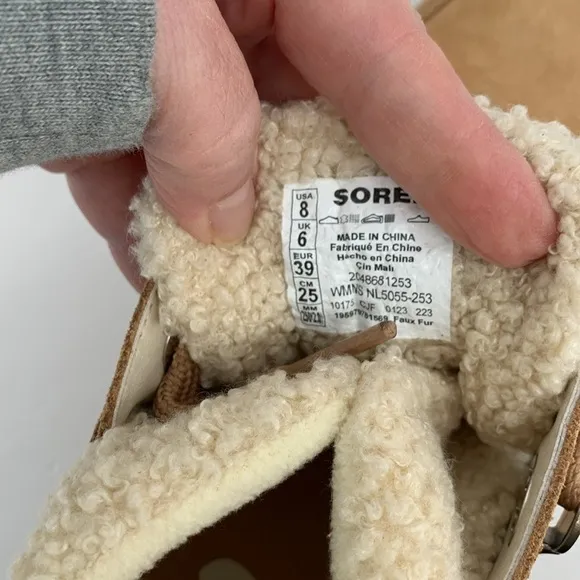 Sorel Out n About Cozy hidden wedge boots suede hiking shearling winter new 8