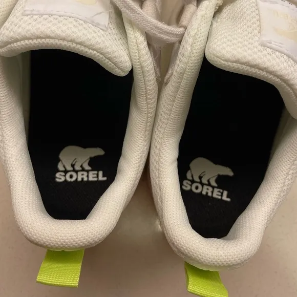 Sorel Out N About III Low Canvas Womens Sneakers - Sea Salt/Tippet - U.S Size 8