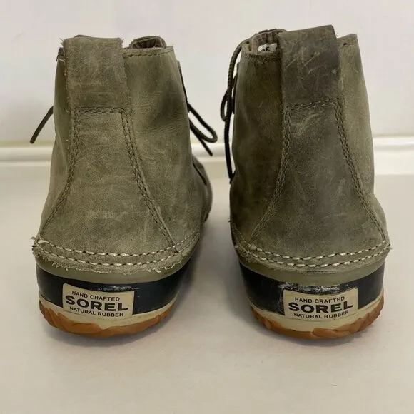 Sorel Out N About Leather Duck Boots Waterproof Rain Boots Size 10 NL2133